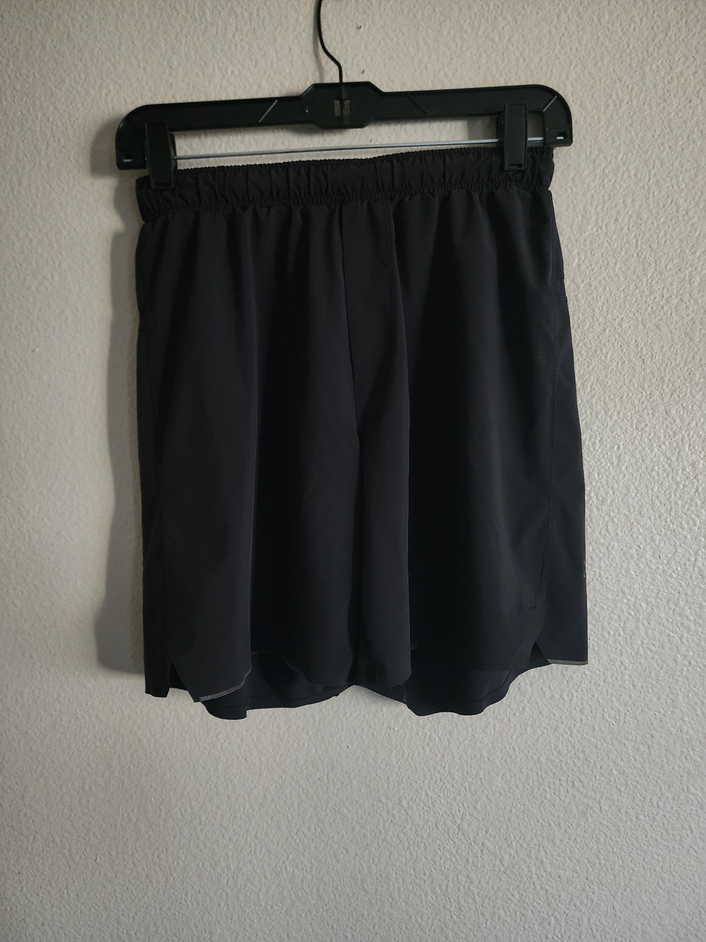 Lululemon Surge Short Linerless 7" Black Size Small Mens